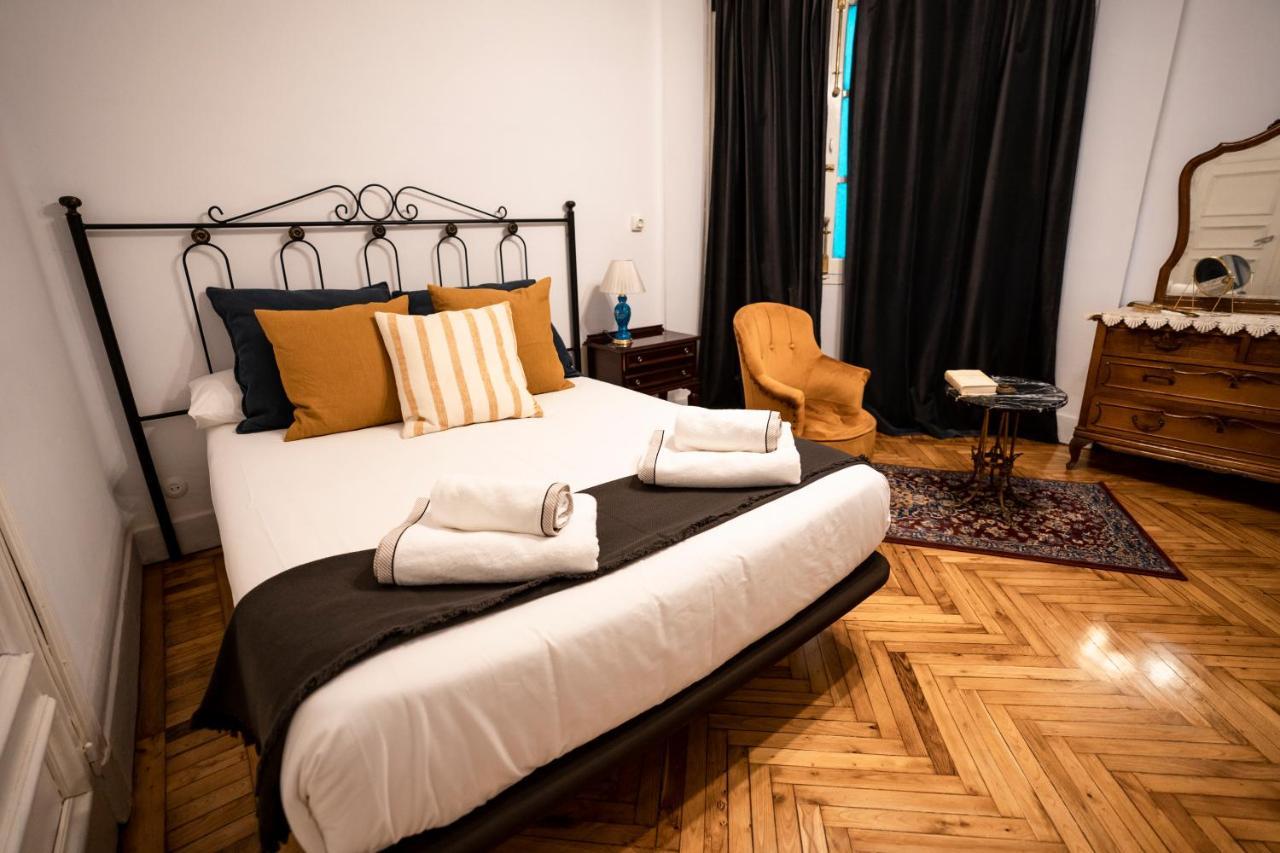 Hihome Hostel Uria Oviedo Esterno foto